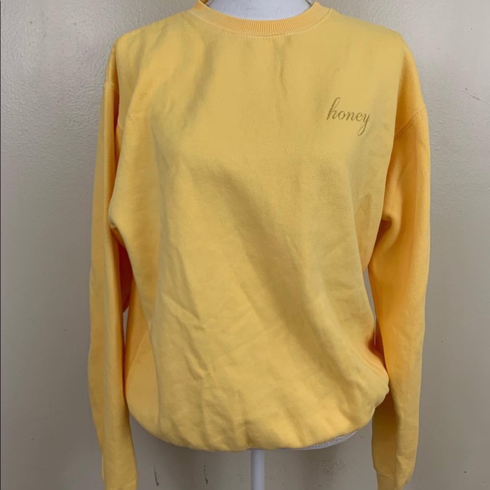 Brandy Melville Erica honey crewneck - Picture 2 of 2
